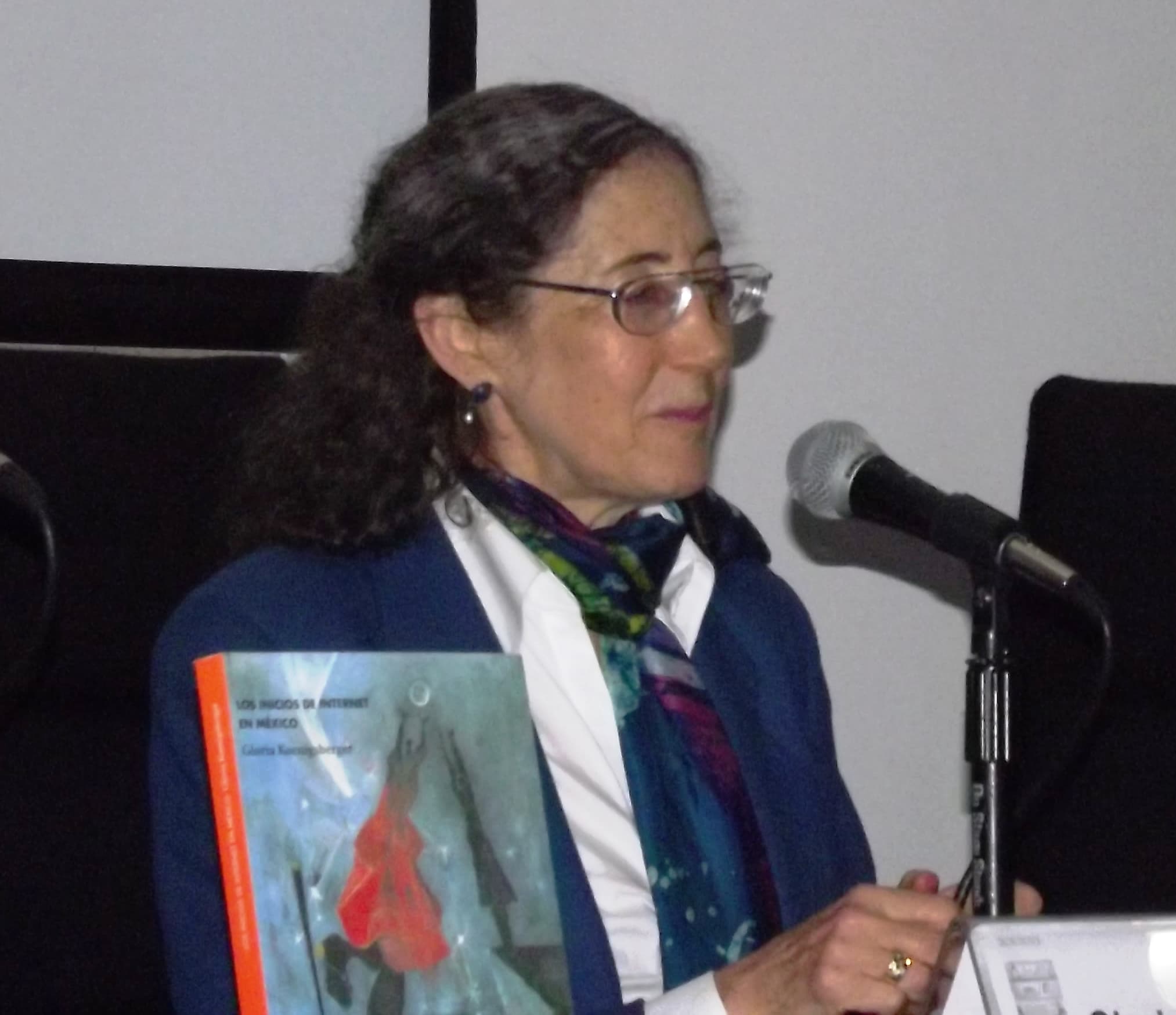 Gloria Suzanne Koenigsberger Horowitz
