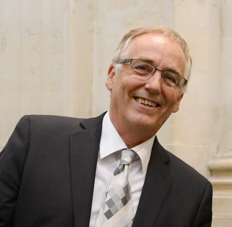 Guy Pujolle