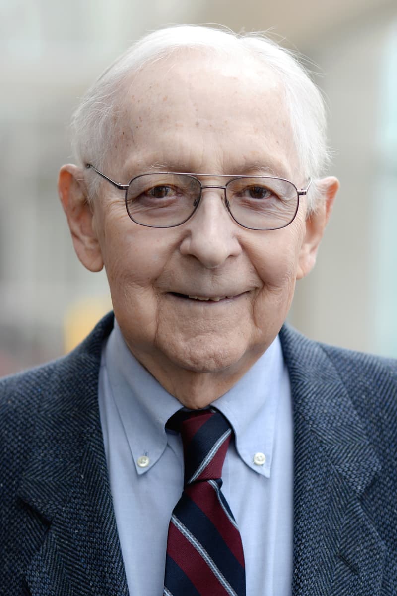 Janusz Brzozowski (computer scientist)