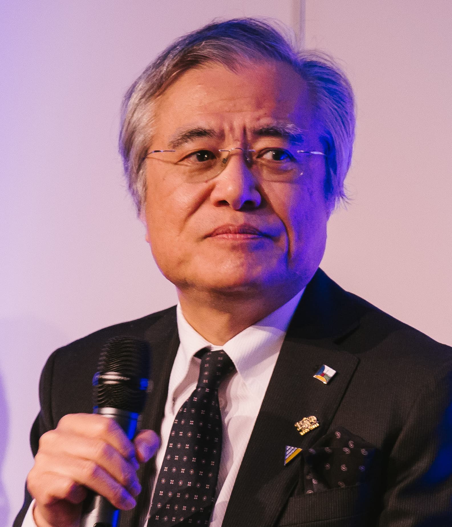 Ken Sakamura